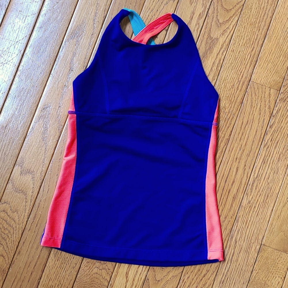 Athleta Girl racer back tank top S/7